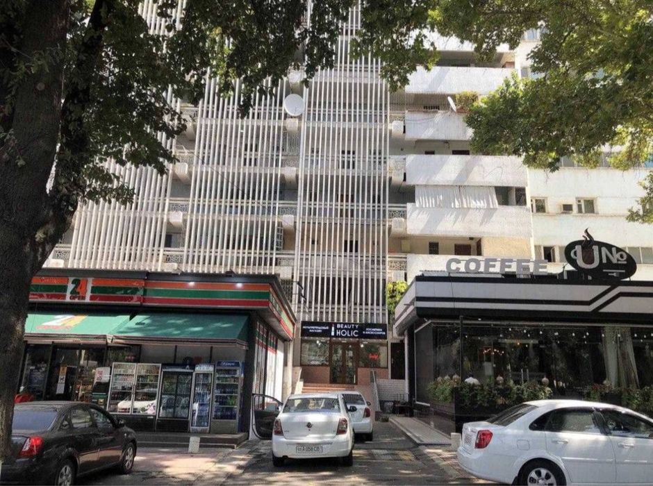 Сдается обмутроенная 3ком  квартира в аренду Ц 1! 700$