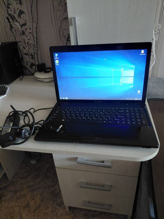 Ноутбук: Lenovo G570