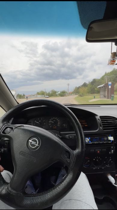 Opel zafira a , 1.8 benzina (gpl) cu catalizor pe ea