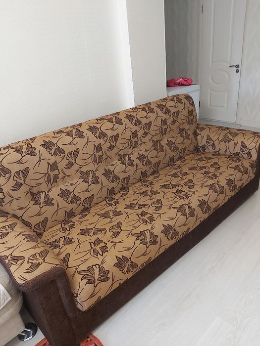 Продается диван б/у