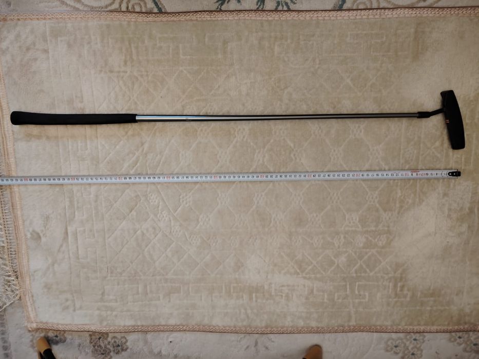 Поодам гольф клюшку