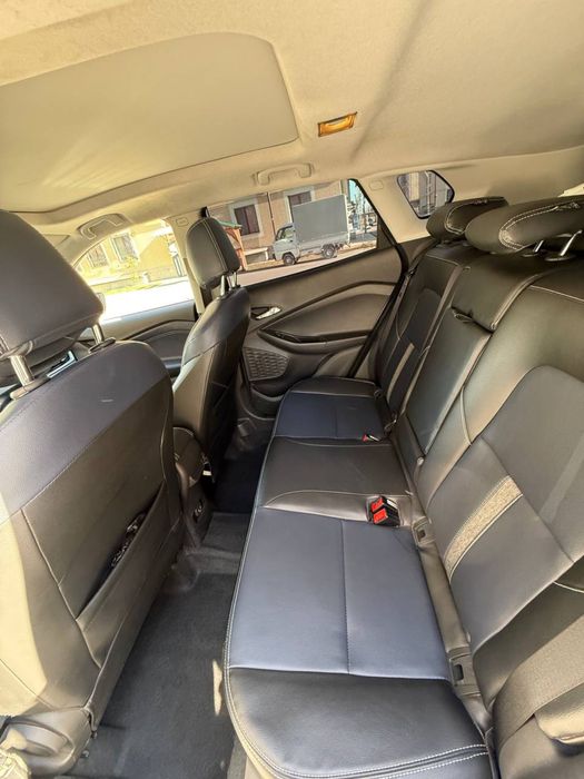 Продается Трекер Premier turbo