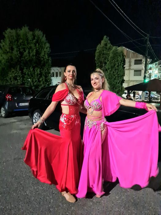 Dansatoare orientale pentru evenimente surpriza nunta majorat pensie