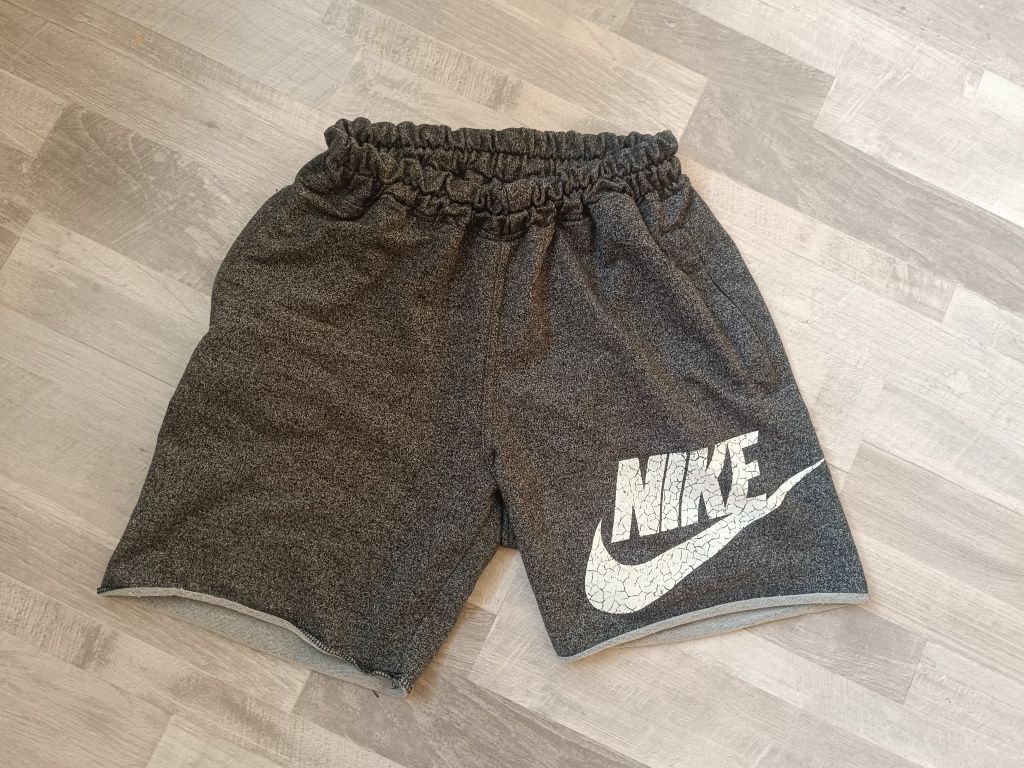 Мъжки къси панталони Nike !Нови!