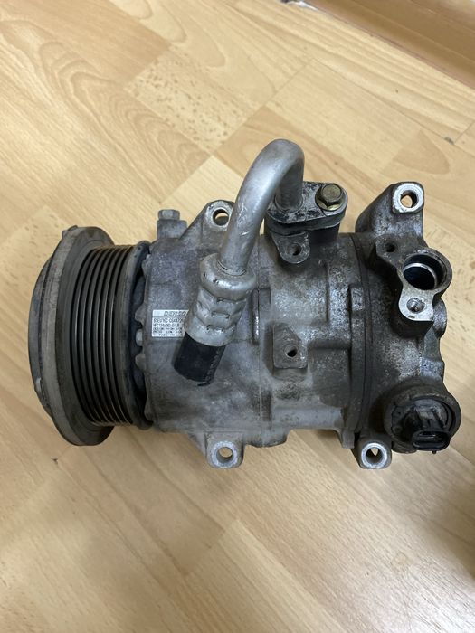 Компрессор кондиционера Toyota Camry 40