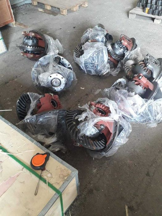 Редуктор в сборе переднего моста XCMG (8/37, 41 ШЛИЦОВ, 6 ОТВЕРСТИЙ)