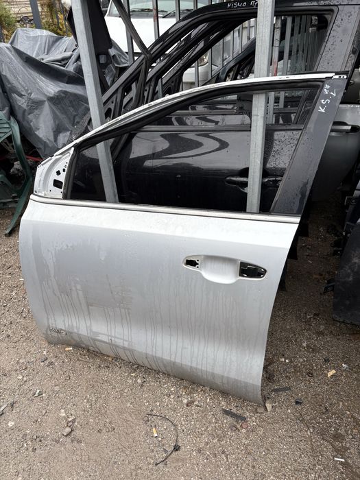 Врата предна лява за Mercedes W212 2012год.