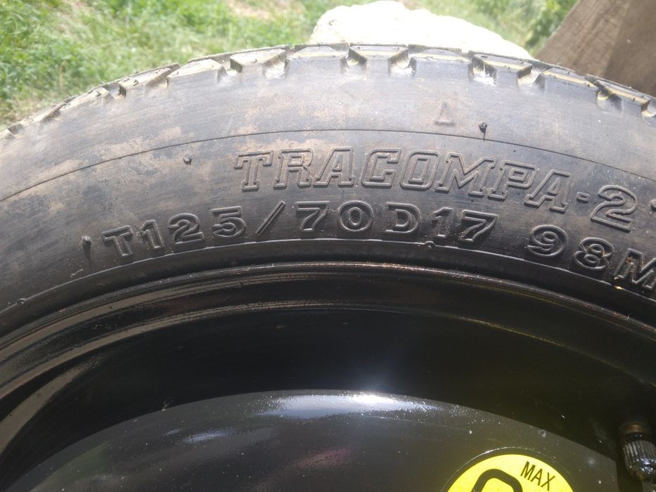 Cauciucuri BRGESTONE 155/70 sint în stare foarte bună