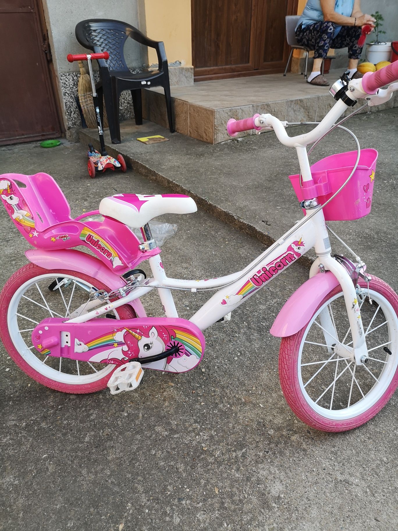 Dino Bikes Unicorn 16