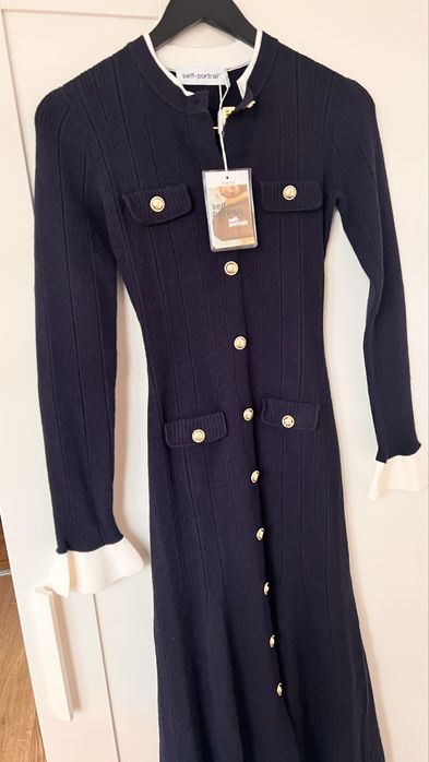 Rochie noua Self-Portrait