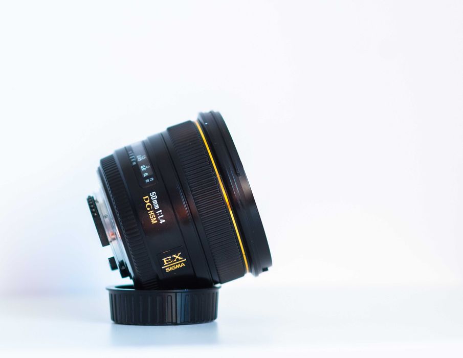 Obiectiv SIGMA 50 f 1.4 Ex DG Hsm montura NIKON FX Full Frame