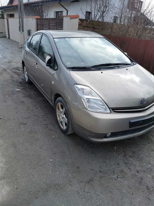 Piese auto din Dezmembrari pt Toyota Prius Generatia 2 2003-2008