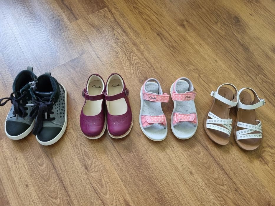 Incaltaminte marimea 28