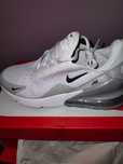 Дамски маратонки Nike air max 270