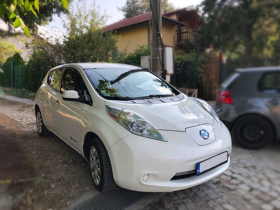 Nissan Leaf 30 kWh (2017) - Електрически Автомобил