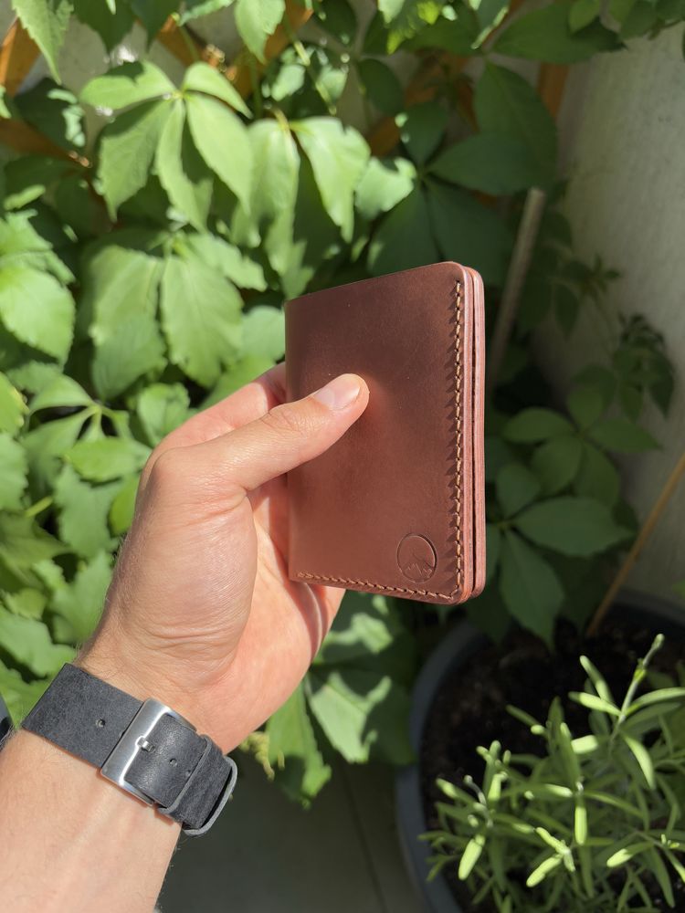 Portofel din piele naturala slim lucrat manual