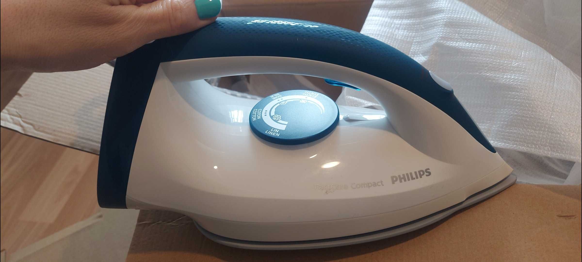 Statie de calcat PHILIPS FastCareCompact GC6709, 2400W, talpa ceramica