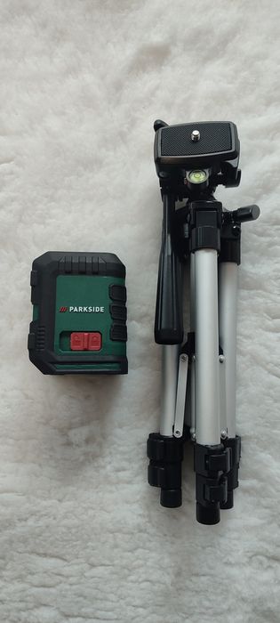 Nivela laser Parkeide