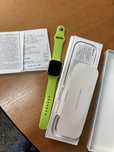 Apple Watch 9 41 mm на дисплея