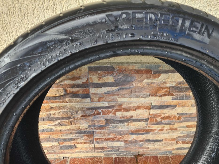 Anvelope de vara 225 45 19 Vredestein, Dunlop, Bridgestone