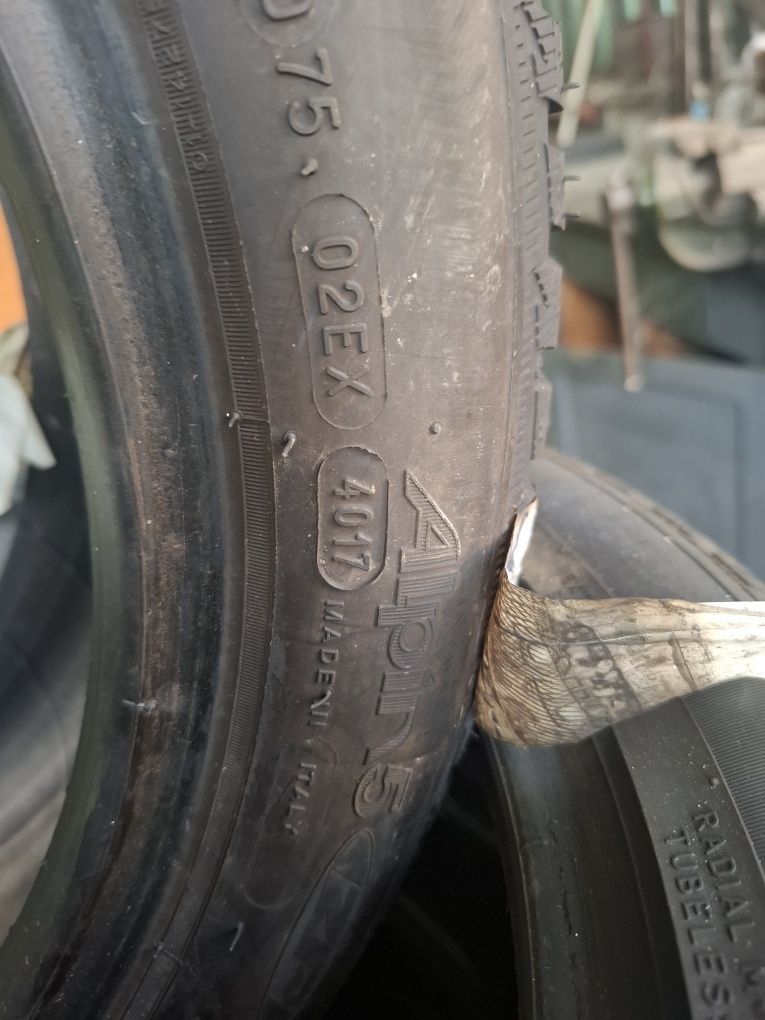 205 50 17 Michelin  4бр  цената е за 1бр rft