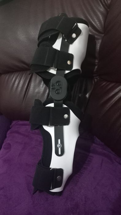 Orteza genunchi drept