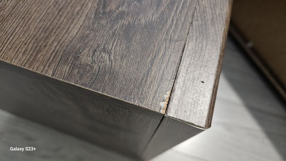 Два броя нощни шкафчета с чекмедже и LED