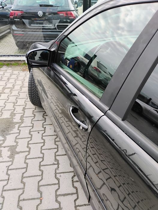 Кола mercedes c200