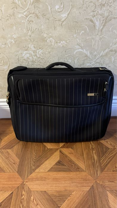 Сумка для костюма