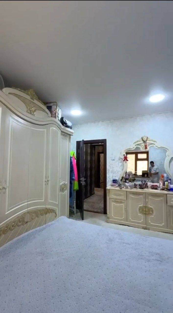Продается Янги-Хают р.й 9-худуд 3/5/7. Навастройка Кв.м 71 Балкон 2*6