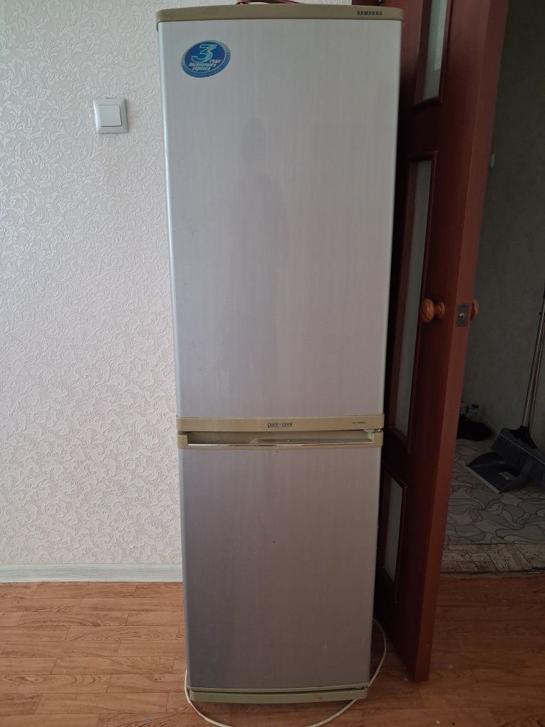 Холодильние не рабочем состояние