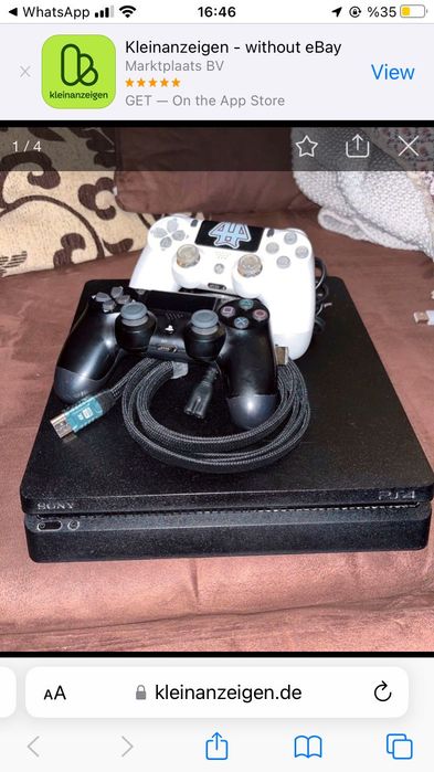 PS4 PlayStation 4 Slim 500Gb с 8 игри и 2 контролера