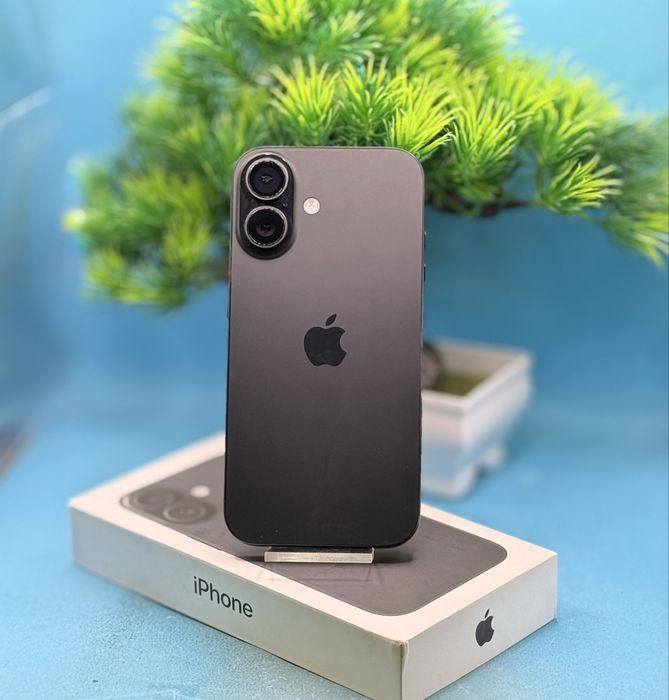 ГАРАНЦИОНЕН!!! Apple iPhone 16, 128GB, 5G, Black