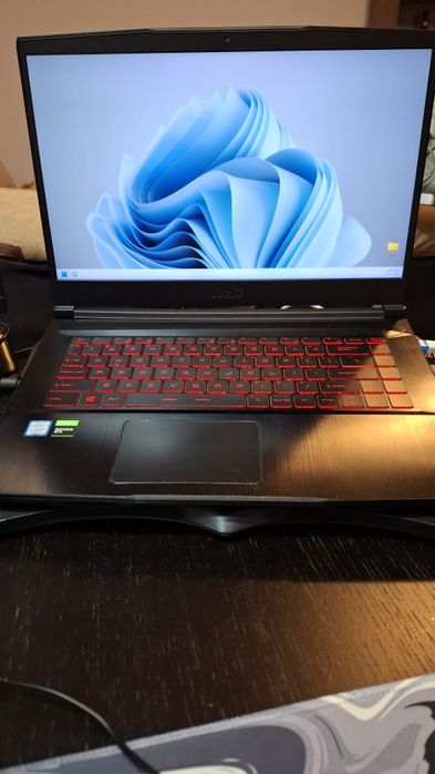 MSI GF63 THIN 9SC, I5 9300H, GTX 1650 Max Q, 8 GB Ram, 256 Stocare