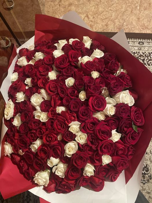 Красивый 151 роза