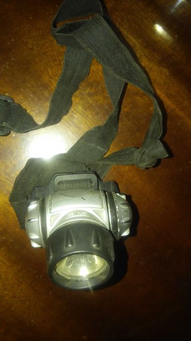 Налобный фонарь для рыбалки б/у. Без батареек.Цена окончательная