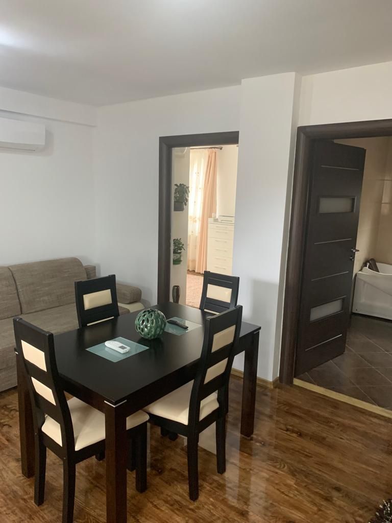 Apartament de vanzare in vila et 2 din 3 in  cartierul zorilor