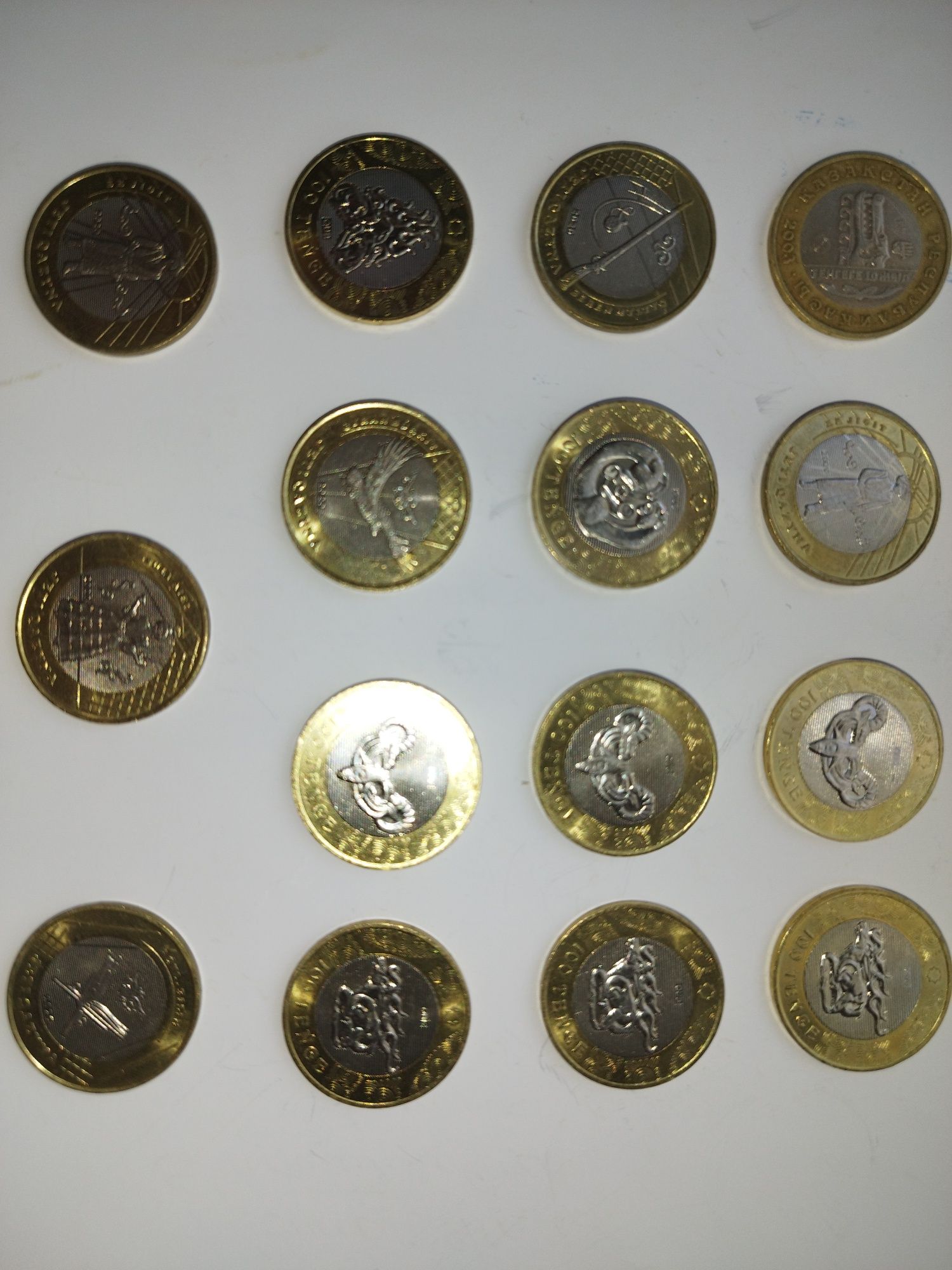 Монета 100 тенге