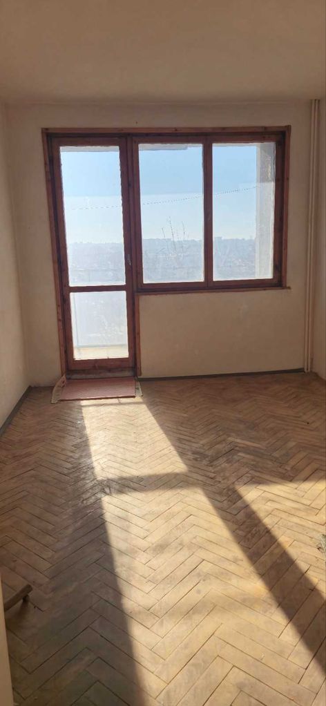 Продава се Многостаен апартамент в Варна, Център - 111 кв.м за 991 €/кв.м - Снимка #1