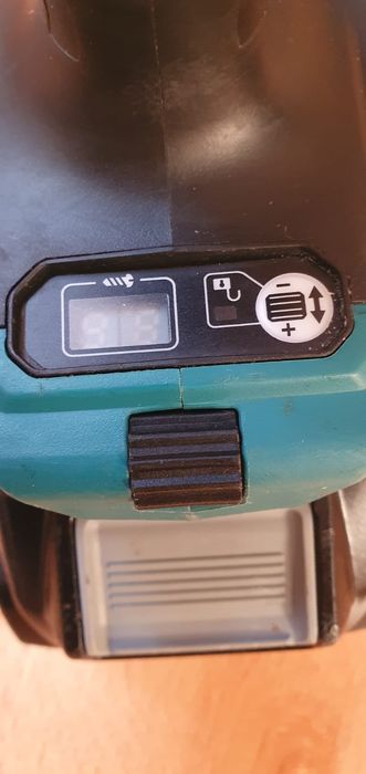 Makita DF 001G,mașina de găurit 40V-140Nm