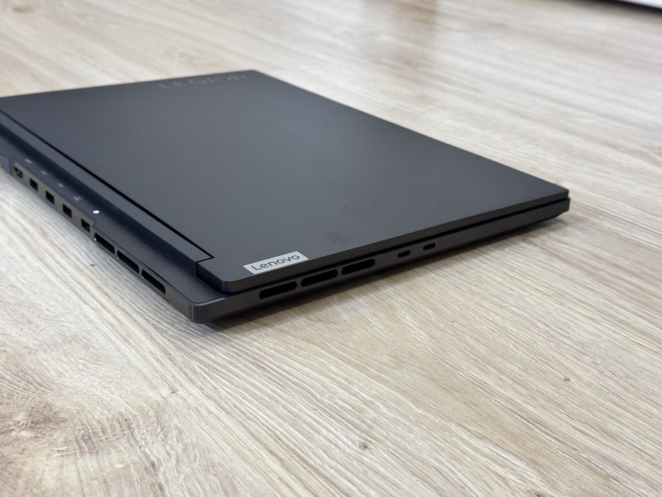 16’QHD+IPS 165Hz/i7-12700H/Legion S7/16GB DDR5/1TB SSD/RTX 3060 6GB
