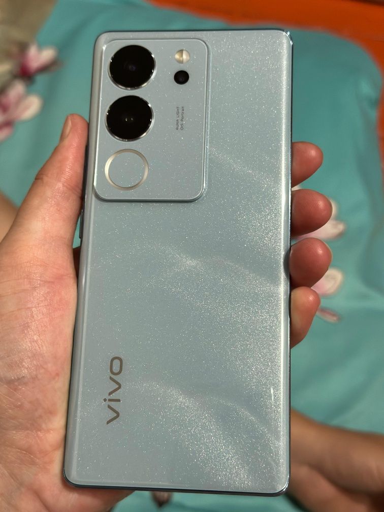 Vivo v29 озу 12+8 256