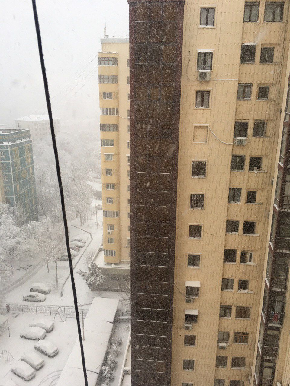 Уй сотилади Яккасарой туманида