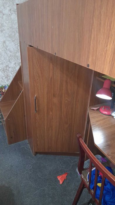 кровать-чердак с системой хранения