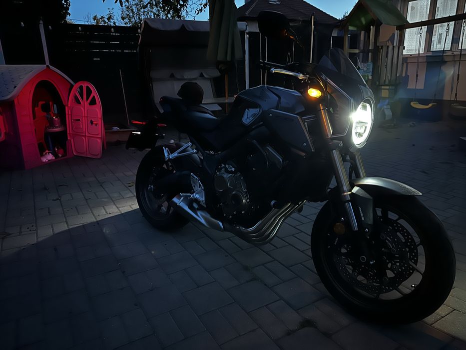 Honda CB650R 2023 15.500 km in garantie