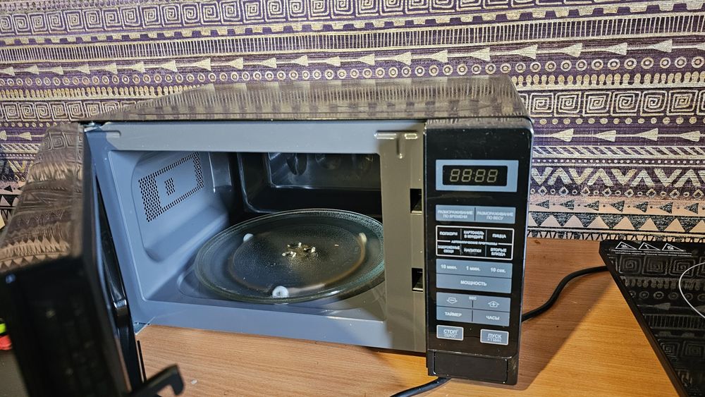 Продам Микроволновку