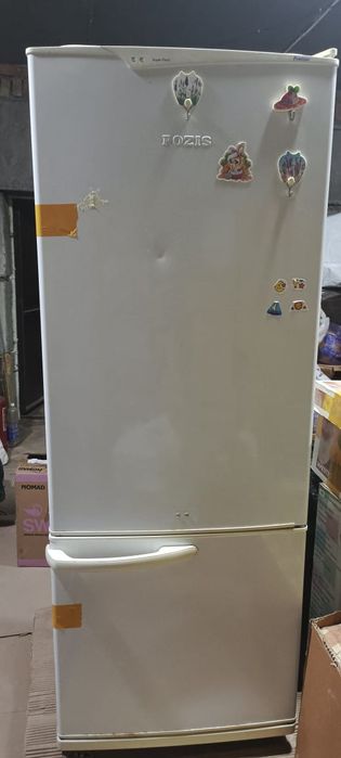 Продам холодильник