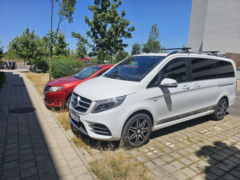 Grila Mercedes v class 250 an 2017 pentru bara amg originală
