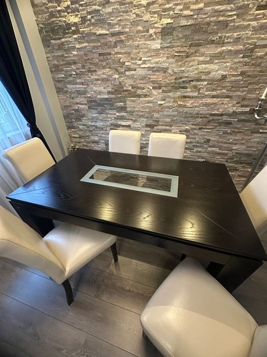 Трапезарна и холна маси с 6 бр. столове