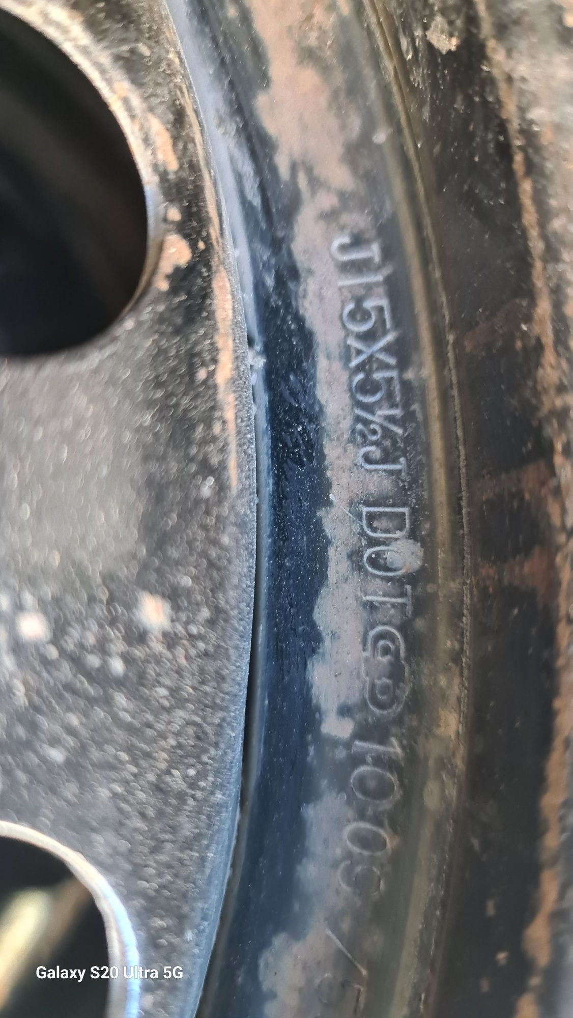 Продам диск 15 на тайота ярис